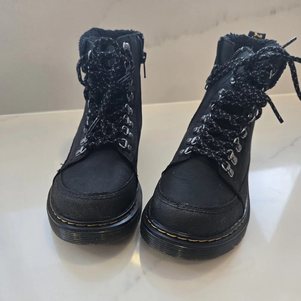 Black Dr. MARTENS kids size 3 - Picture 12 of 12